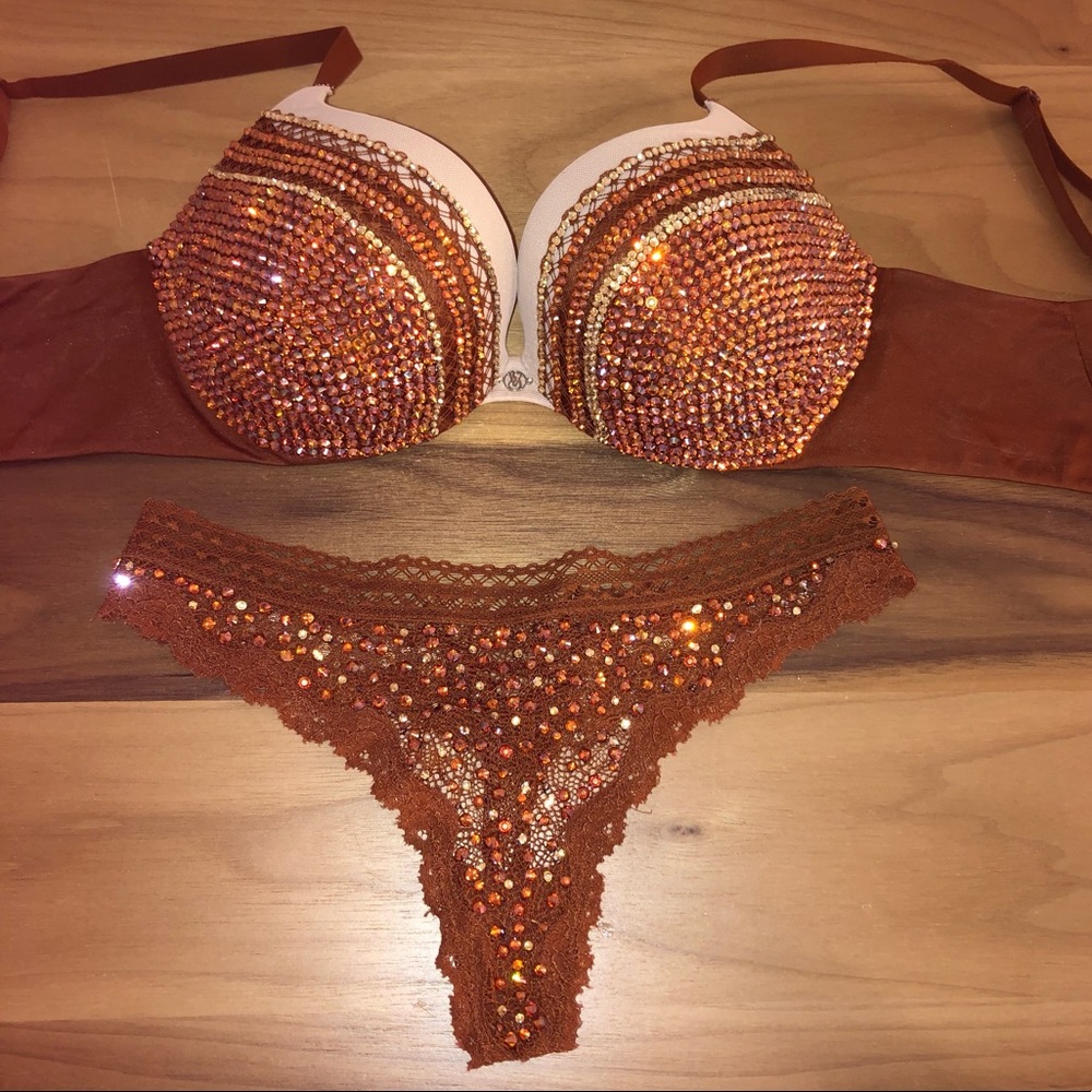 💗VICTORIA SECRET LUXURY COUTURE RHINESTONE BLING BRA PANTY LINGERIE SET 32D XS